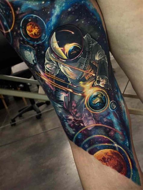 26 Out Of This World Astronaut Tattoos Jovens Tatuados Alien Tattoo Idéias De Tatuagem Femininas