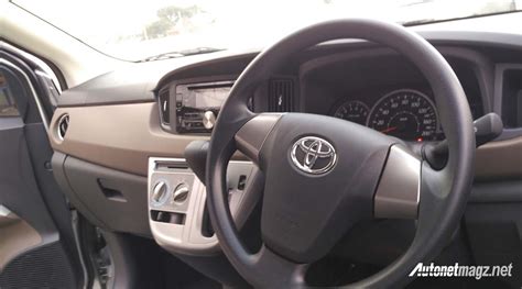 Interior Mobil Calya Yang Populer