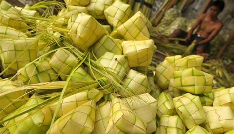 Diperkirakan permintaan ketupat akan terus meningkat hingga lebaran hari ke 7. Sejarah, Makna dan Filosofi Ketupat dalam Tradisi Lebaran ...