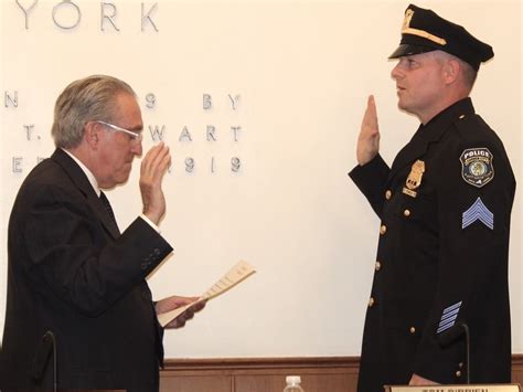 Police Sergeant Officer Take Their Oaths Of Office Garden City Ny Patch