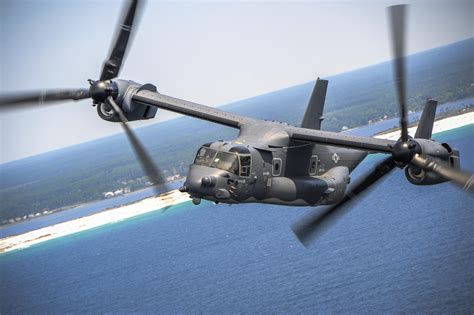 Watch 10 Usaf Cv 22 Osprey Tilt Rotor Aircraft Fly In Formation Fighter Sweep