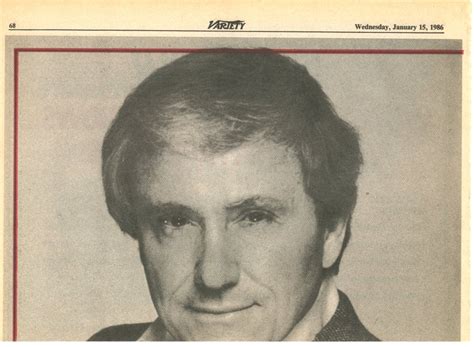 Merv Griffin 1 Page Magazine Photo Clipping N2387