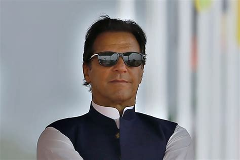 Imran Khan Pakistans Prime Minister Ousted By No Confidence Vote