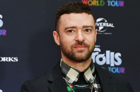 Derrick johnson‏подлинная учетная запись @derricknaacp 21. Justin Timberlake Beri Tribute Untuk Salah Satu Idola ...