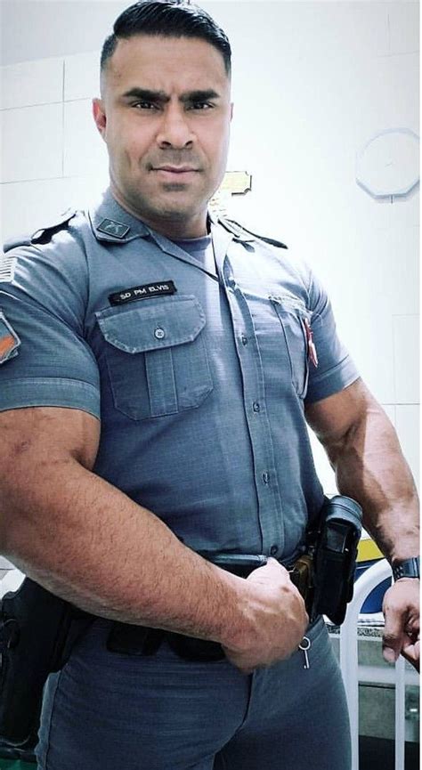 Muscle Bear Men Hairy Muscle Men Muscle Hunks Hairy Men Cop Uniform