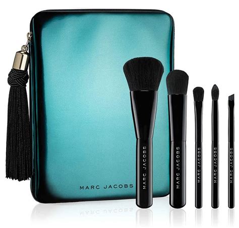 Marc Jacobs Holiday Brush Set Beauty Trends And Latest Makeup Collections Chic Profile