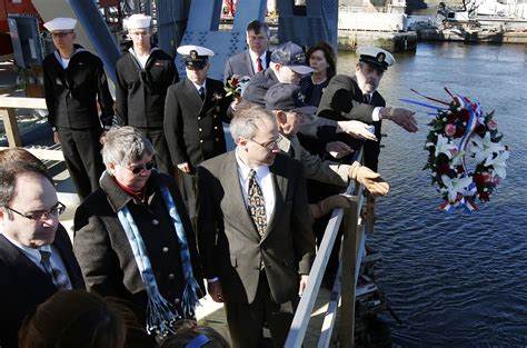 Deadliest submarine disaster in U.S. remembered - CBS News
