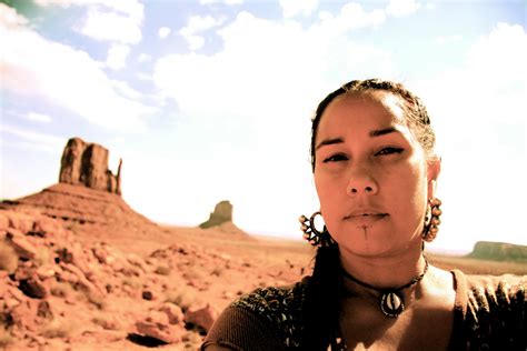 This Is Just A Cool Picture P Native American Beauty Navajo Women