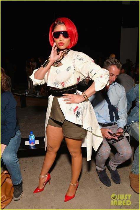Nicki Minaj Rocks Red Hair During Monse Fashion Show Photo 4140761