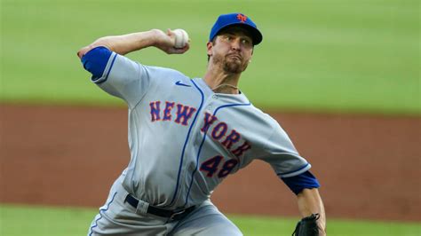 Degrom Pitching Today Mets Sp Jacob Degrom Breaks Pitching Record On