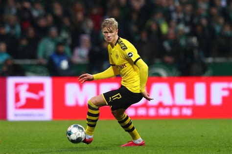 Born 21 july 2000) is a norwegian professional footballer who plays as a striker for bundesliga club borussia dortmund and the norway national team. Why Erling Haaland would be perfect to solve Real Madrid's ...