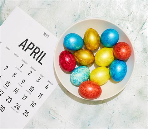 Photo Easter Multicolor Eggs Calendar Food Plate
