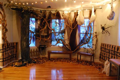 The Top 30 Ideas About Diy Scary Indoor Halloween Decorations Home