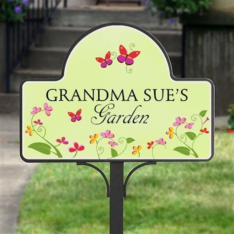 A list of the top ten mother's day gifts for grandma that will make grandmothers feel special on the one day of the year that celebrates moms and for the rest of the if grandma has been dying to go to las vegas or to go on a cruise, buy her and her partner or best friend a ticket and bid them bon voyage. Mother's Day Gifts for Grandma 2017 - Top 15 Gift Ideas