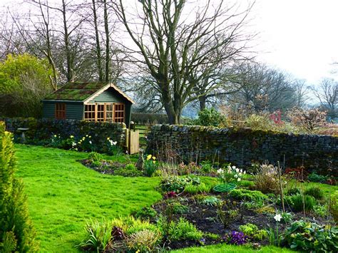 Green Roofs Naturally Garden Shed Green Roofs Naturally Otley