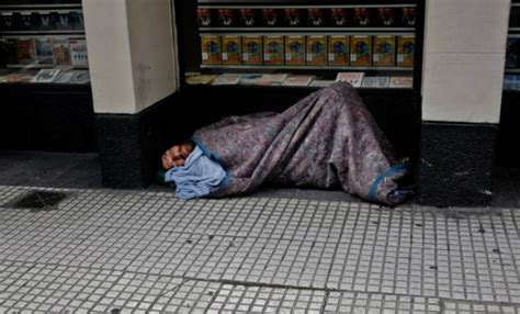 La Gente Que Duerme En La Calle Aumentó Un 35 En Buenos Aires