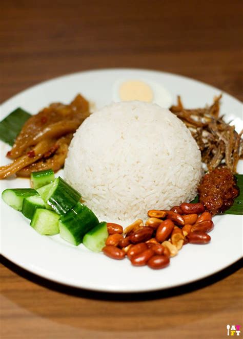 This recipe i have shown can be used as a side. {Nasi Lemak with Sambal Sotong} | Food, Malay food ...