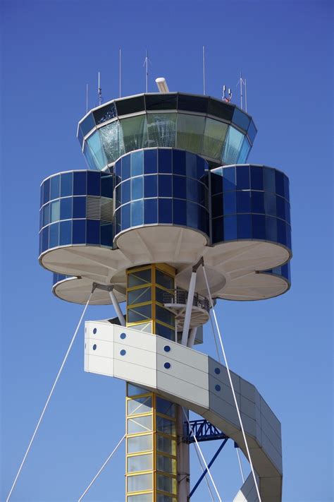 Awesome Air Traffic Control Towers Across The World ~ Kuriositas Air