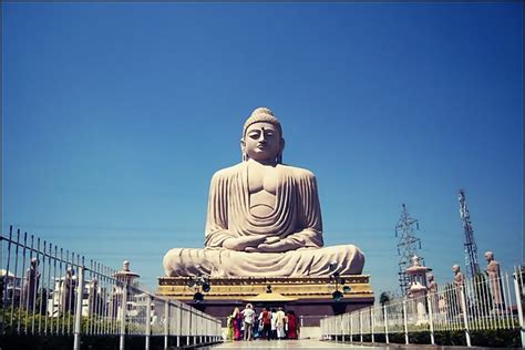 Great Buddha Statue Daijokyo Buddhist Temple Gaya Travel Guide