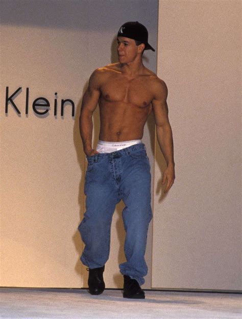 Calvin Klein Models Through The Years Mode Masculine Mark Wahlberg