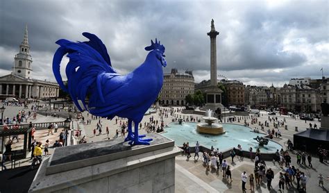 soon to rule the roost at national gallery of art a 15 foot blue chicken the washington post