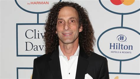 Kenny G S Hong Kong Visit Out Of Tune With Chinese Authorities Cbs News