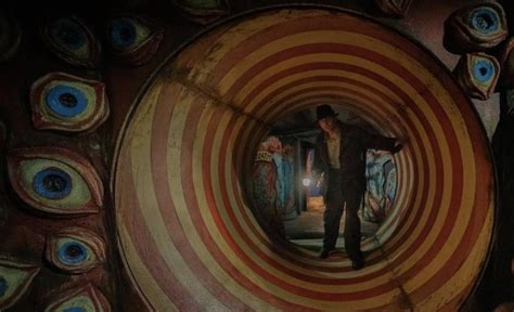 Guillermo del Toro vuelve con su icónico don del terror en Nightamare Alley y su nuevo trailer