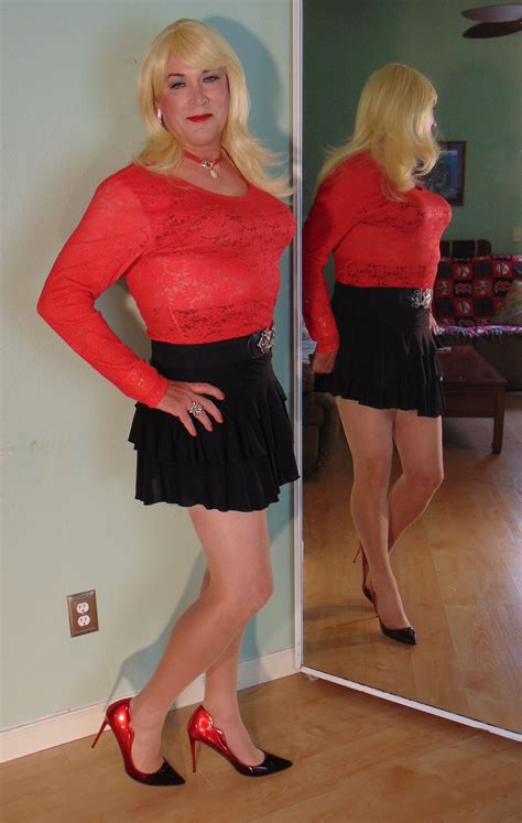 pinterest feminine fashion leather skirt