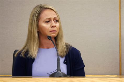 Amber Guyger Sentence Ex Dallas Police Officer Sentenced To 10 Years