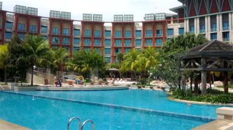Places singapore hotelhotel resort hard rock hotel sentosa resorts world. 20121022 Singapore Sentosa Hard Rock Hotel Swimming Pool ...