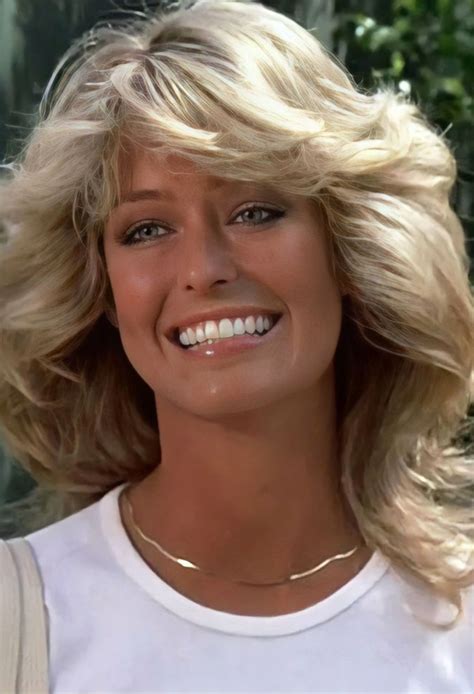 Haircuts With Bangs Messy Hairstyles 1970s Hairstyles Farrah Fawcett