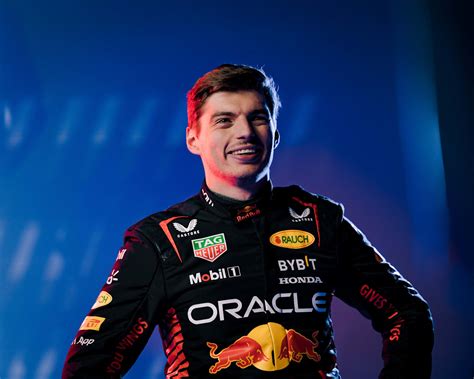 King F1 Verstappen Is Not Only A Good Driver But Also A Love Guy