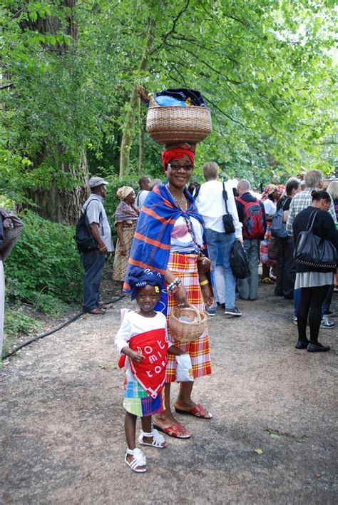 Herdenken op 1 juli herdenken we de afschaffing van de slavernij in suriname & de nederlandse antillen (1 juli 1863). Suriname Keti Koti Festival Amsterdam