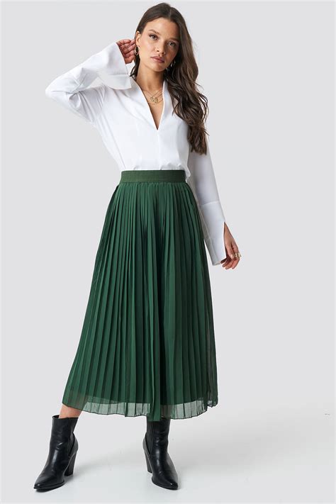Pleated Long Skirt Dark Green Na