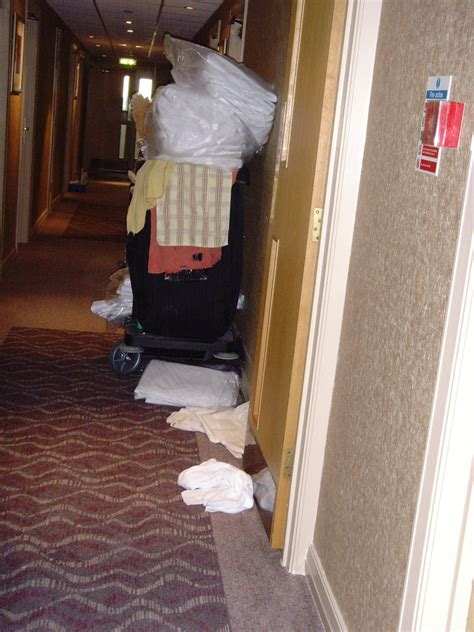 There are also 3 bedrooms, 3 bathrooms and a separate toilet. The Door Industry Journal: Hotel fire doors - yet more ...