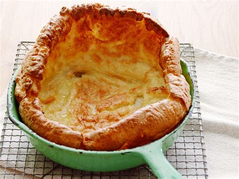 Yorkshire Pudding Recipe Yorkshire Pudding Recipes Giant Yorkshire