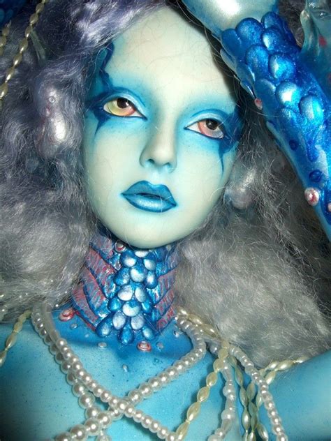 An Earlier Shot Of Cymothoe The Mermaid Gal In Her Earlier Wig The