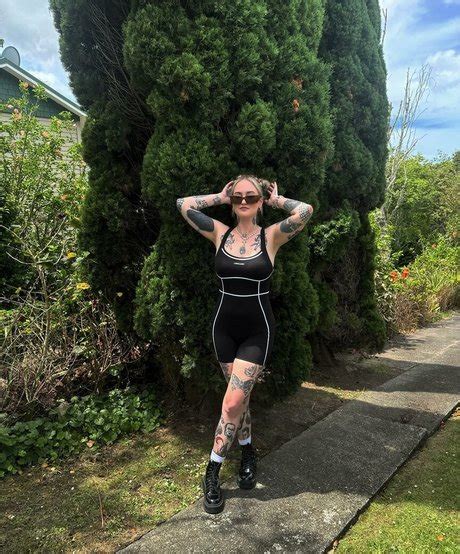 Goth Queen Nude OnlyFans Leaks Photos TopFapGirls