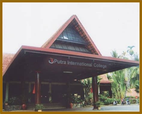 Added on september 3, 2010, 12:20 amputra intelek international college. Kolej ITJ & Putra International: Putra International College