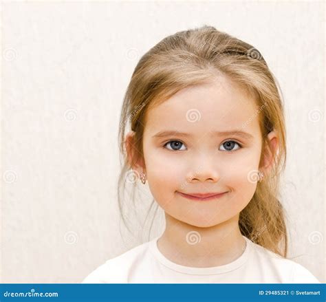 Portret śliczna Mała Dziewczynka Obraz Stock Obraz Złożonej Z Femaleness Rozochocony 29485321