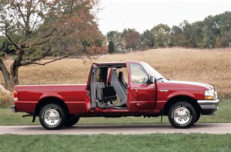 Ford Ranger 4 Dörrars Supercab 3rd Generation 30 V6 Automatisk 4 Växlar