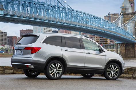 Read reviews, view photos, and then find the best local prices for affordable suvs with a third row. Top 10 three-row midsize SUVs for 2018 that are best for ...