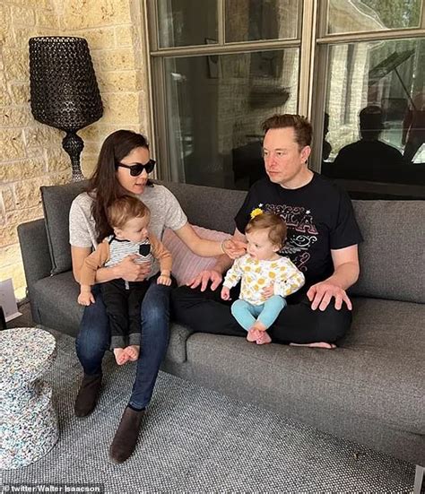 Elon Musks Ex Grimes Begs Billionaire To Let Her See Their Three Year Old Son X And Claims