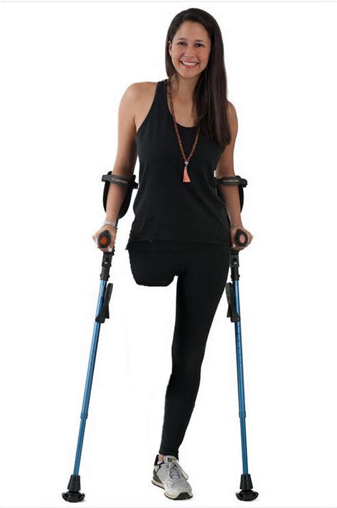 Rak Amputee On Crutches By Josiejournal On Deviantart