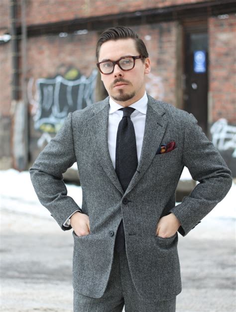 A Curated Man — Dresslikea Gray Herringbone Wool Suit Dla