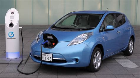 How Much To Replace The Nissan Leafs Batteries