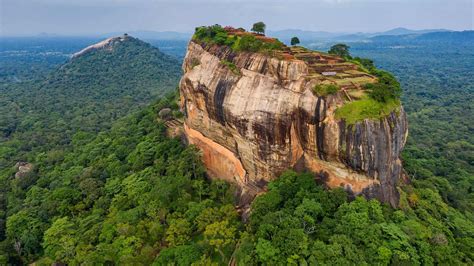 Sigiriya Rock Central Province Sri Lanka Central Province Wonders
