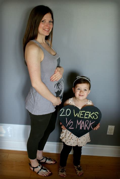 Here's a fun fact about the fundal height measurement: in love with the small things: 20 weeks