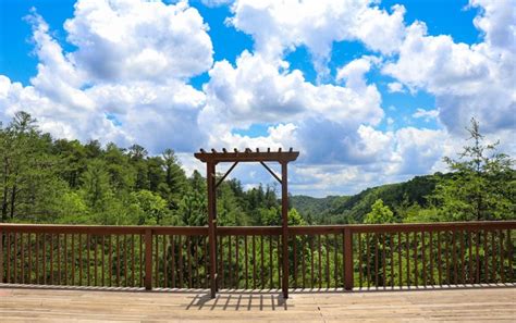 Cliffview Resort Has The Best Views Of Red River Gorge In Kentucky