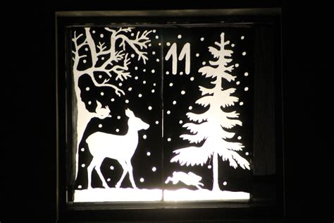 Verschönere auch deine fenster für die weihnachtszeit! Galerie 2013 | Adventsfenster, Adventfenster, Weihnacht ...